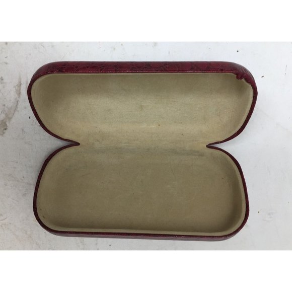 Vintage Red Hard Eyeglass Case with Tan Interior - Picture 3 of 4